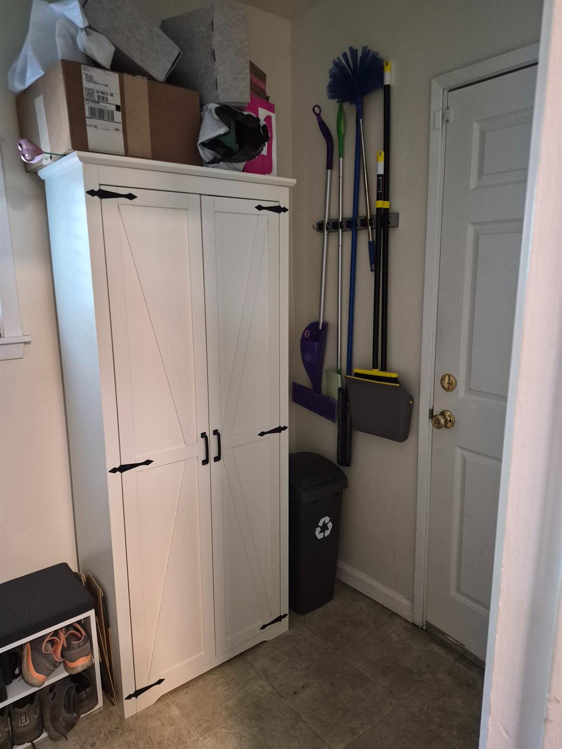 5817 Keyntel Street Citrus Heights, CA 95621 - Photo 20 of 30 a view of walk in closet