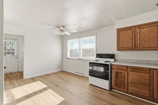 $425,000 | 10701 Broadway Street, Carmel, IN 46280