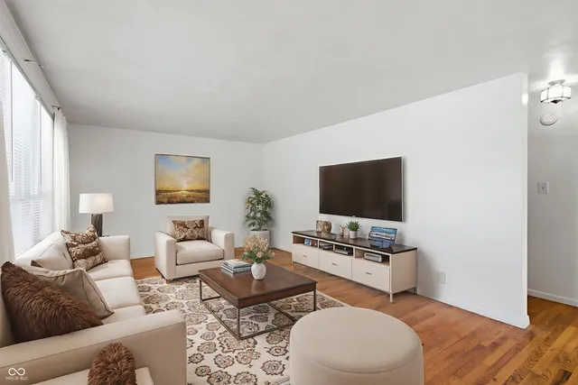 $425,000 | 10701 Broadway Street, Carmel, IN 46280