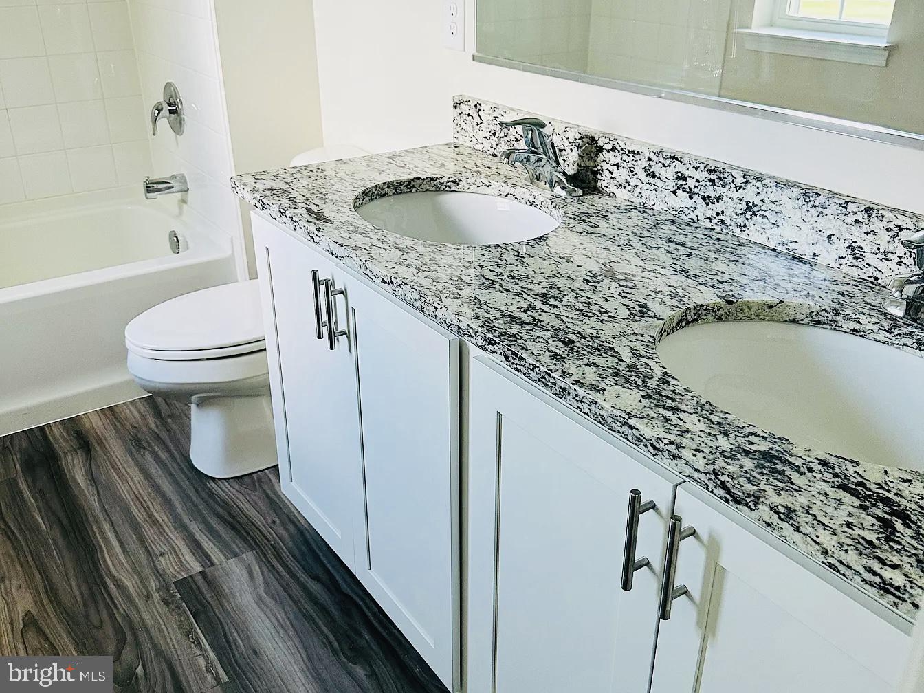 15 Smokehouse Road Carlisle, PA 17015 - Photo 4 of 18