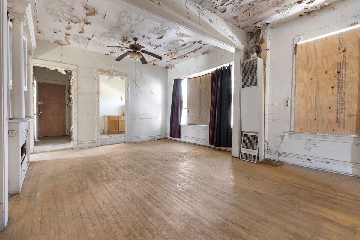 1457 West Marquette Road Chicago, IL 60636 - Photo 17 of 26 wooden floor in an empty room