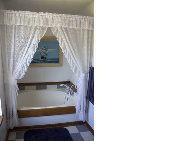 1490 Richardson Road DeFuniak Springs, FL 32433 - Photo 11 of 29 a view of entryway