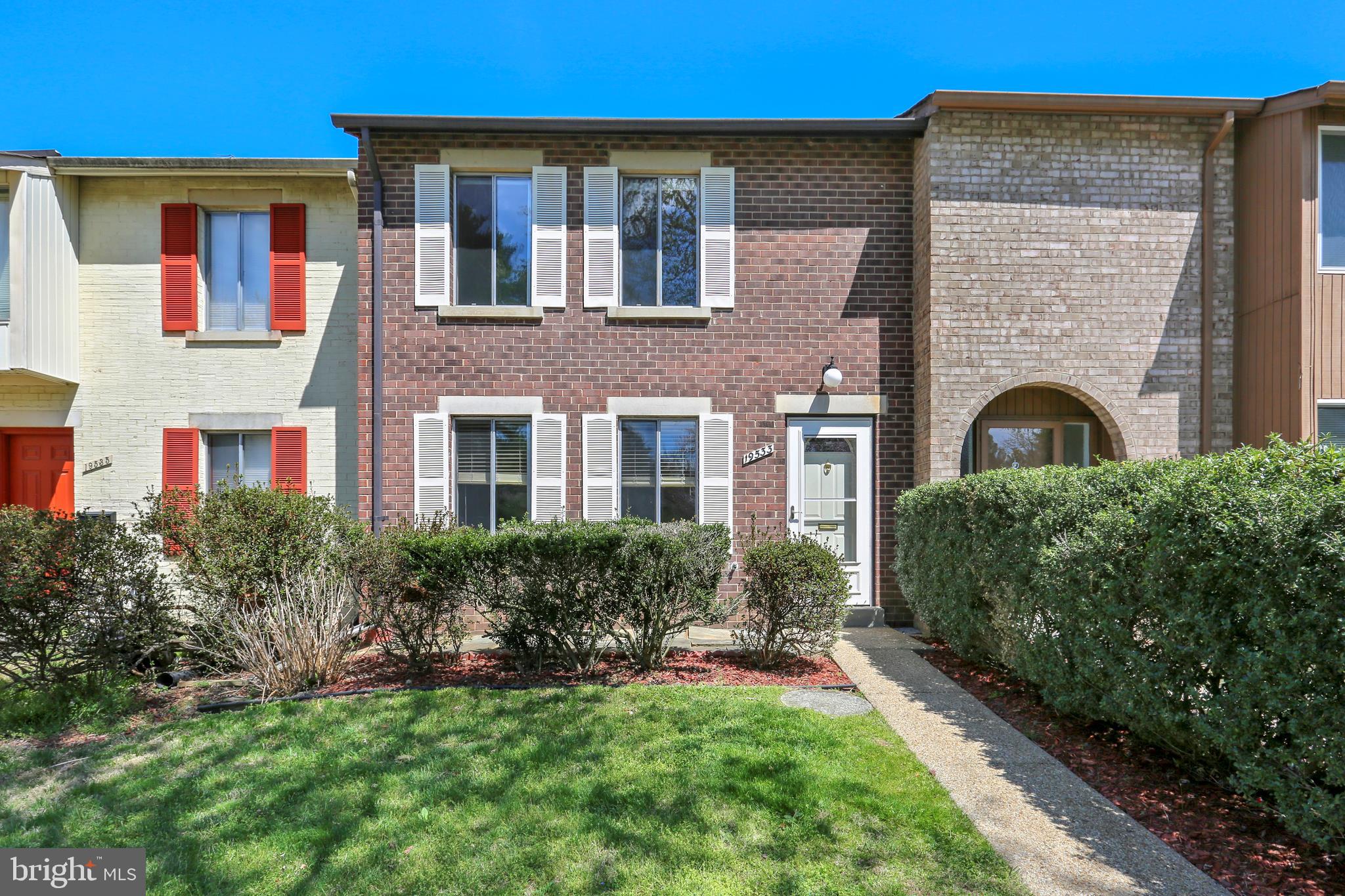 Welcome home to 19533 Transhire Rd!