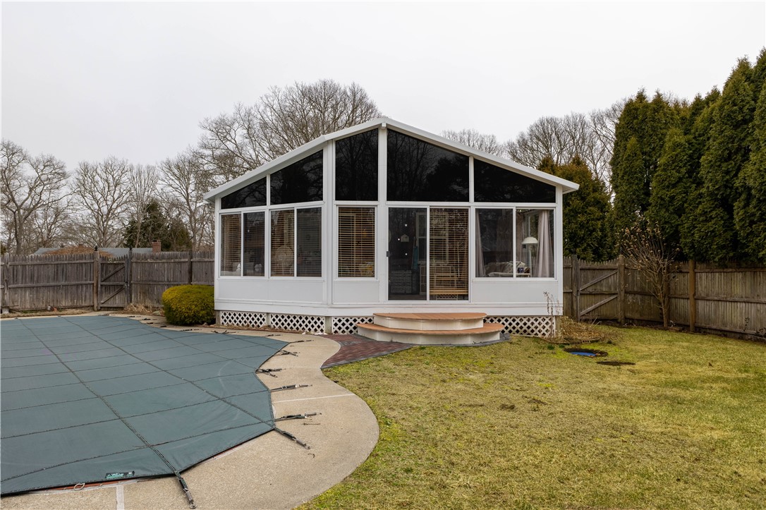 14 Memory Lane Westerly, RI 02891 - Photo 21 of 35