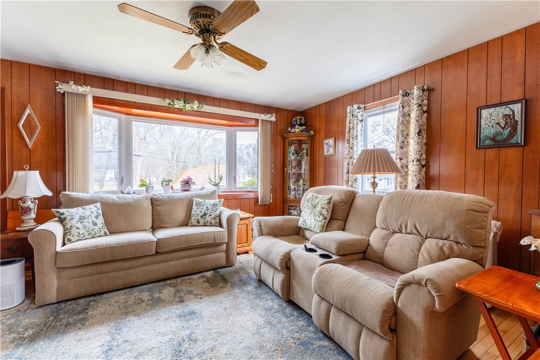 14 Memory Lane Westerly, RI 02891 - Photo 7 of 35