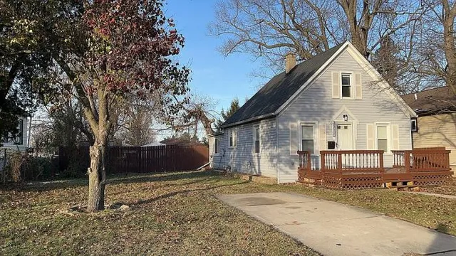 $158,000 | 25500 Yale Street, Dearborn Heights, MI 48125