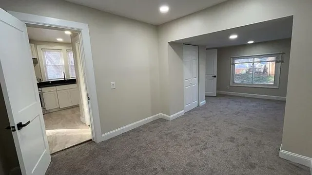 $158,000 | 25500 Yale Street, Dearborn Heights, MI 48125