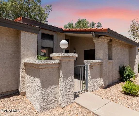 $320,000 | 1718 South Longmore, Unit 67, Mesa, AZ 85202