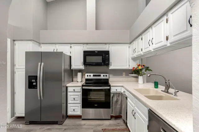 $320,000 | 1718 South Longmore, Unit 67, Mesa, AZ 85202