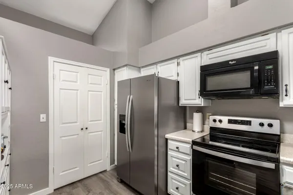 $319,999 | 1718 South Longmore, Unit 67, Mesa, AZ 85202