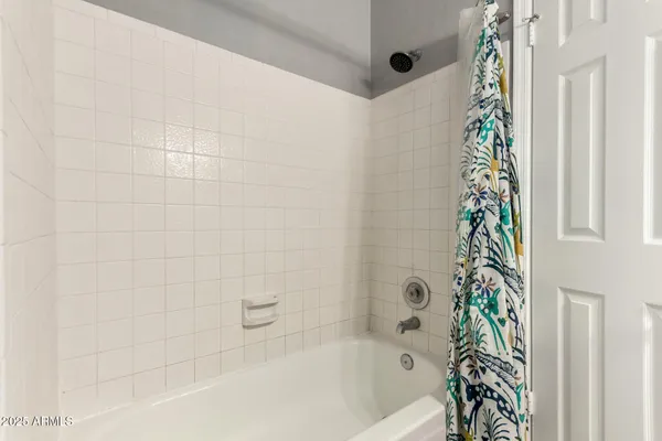 $319,999 | 1718 South Longmore, Unit 67, Mesa, AZ 85202