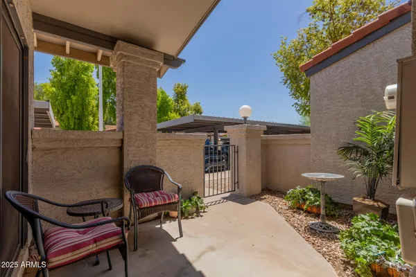 $319,999 | 1718 South Longmore, Unit 67, Mesa, AZ 85202