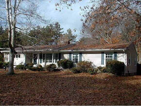 14 Meadow Fox Road North Hampton, NH 03862 - Photo 1 of 4