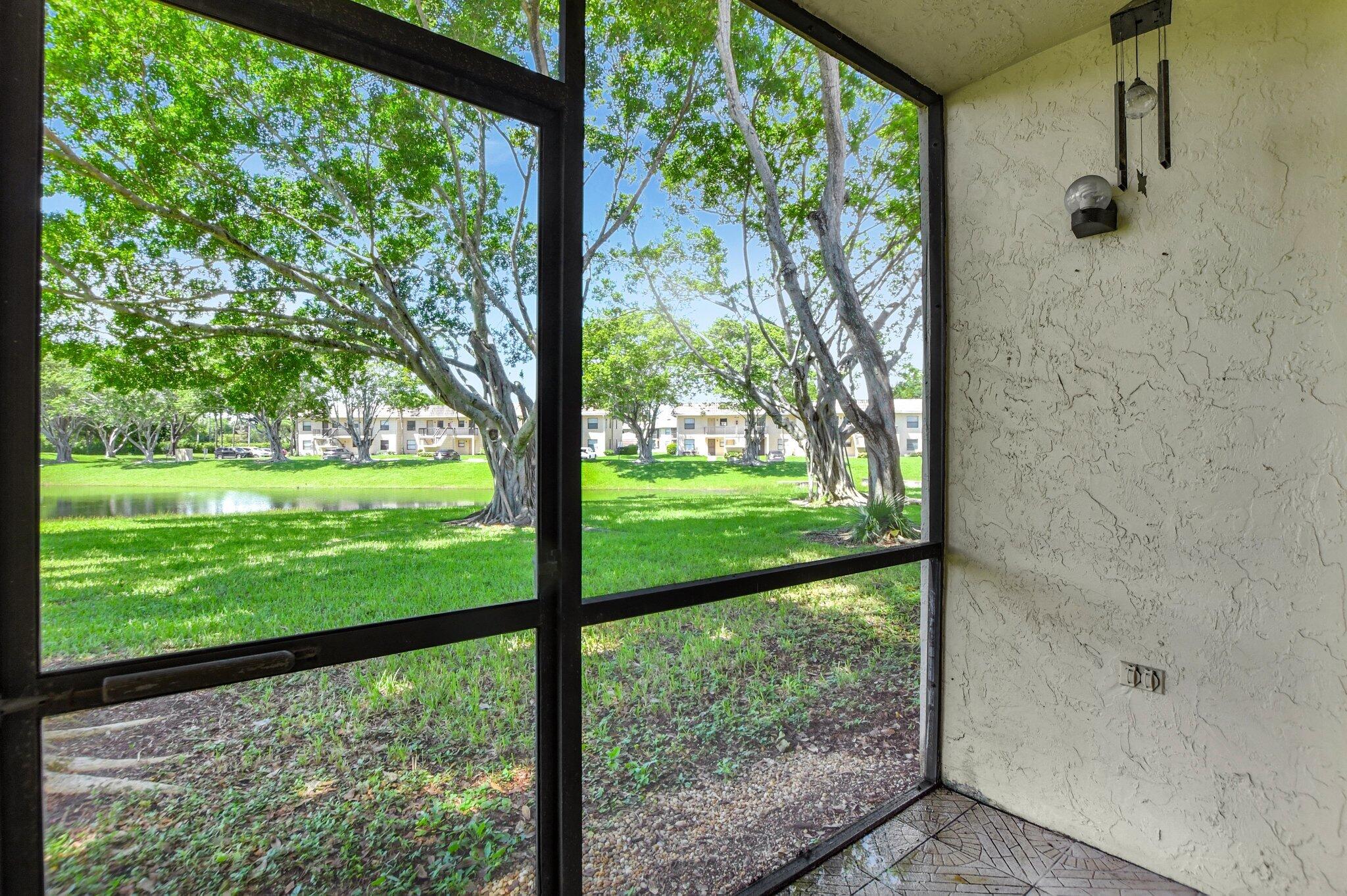 6660 Somerset Drive, Unit 102 Boca Raton, FL 33433 - Photo 21 of 32 23-web-or-mls-DSC_0191
