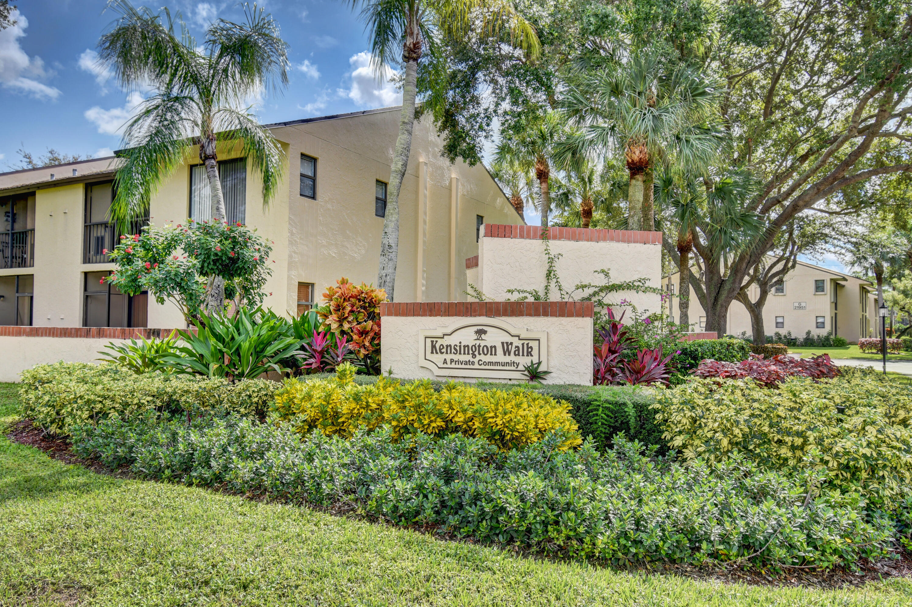 6660 Somerset Drive, Unit 102 Boca Raton, FL 33433 - Photo 26 of 32 DSC_5409_10_11_12_13