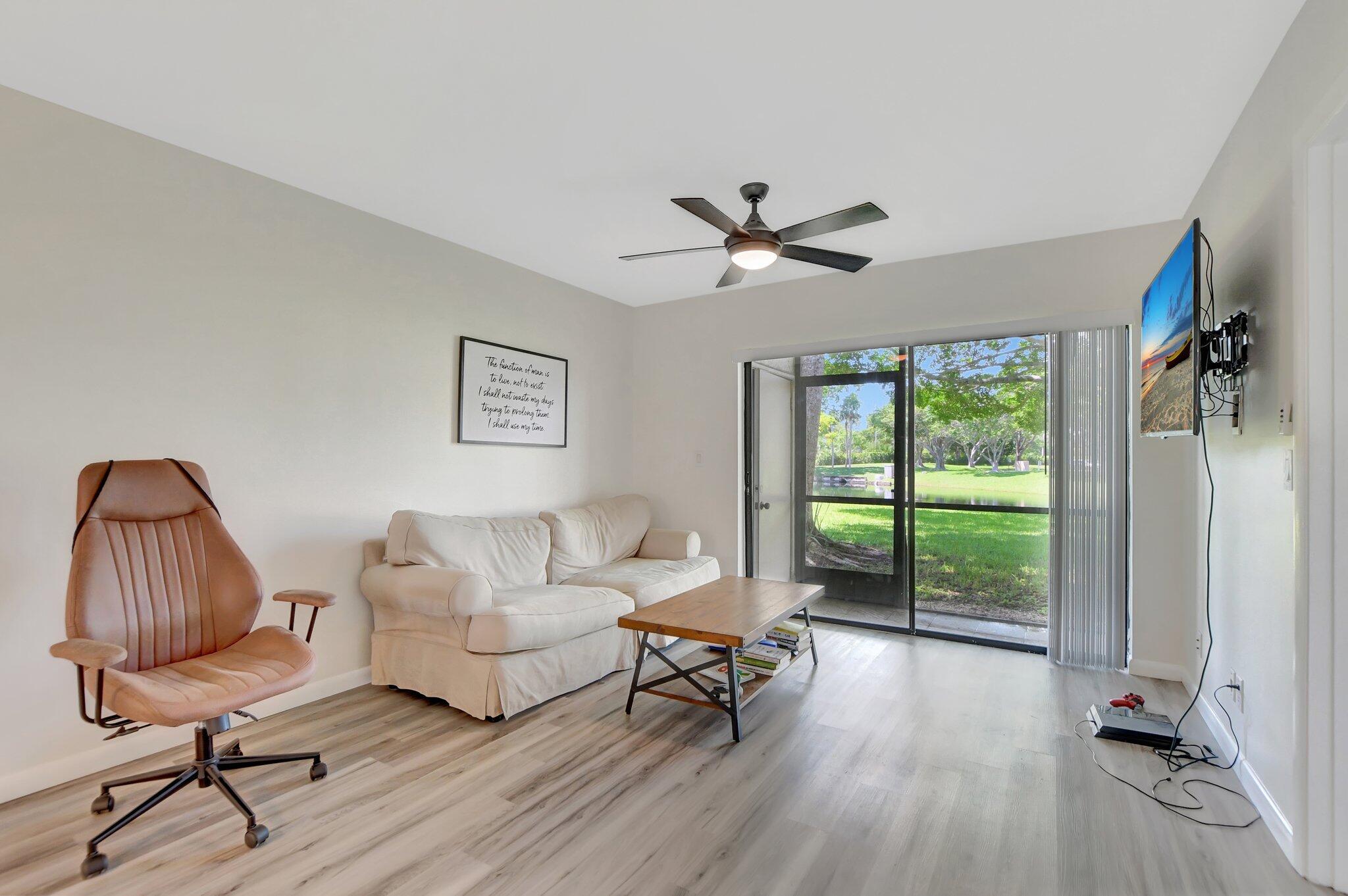 6660 Somerset Drive, Unit 102 Boca Raton, FL 33433 - Photo 6 of 32 6-web-or-mls-DSC_0211