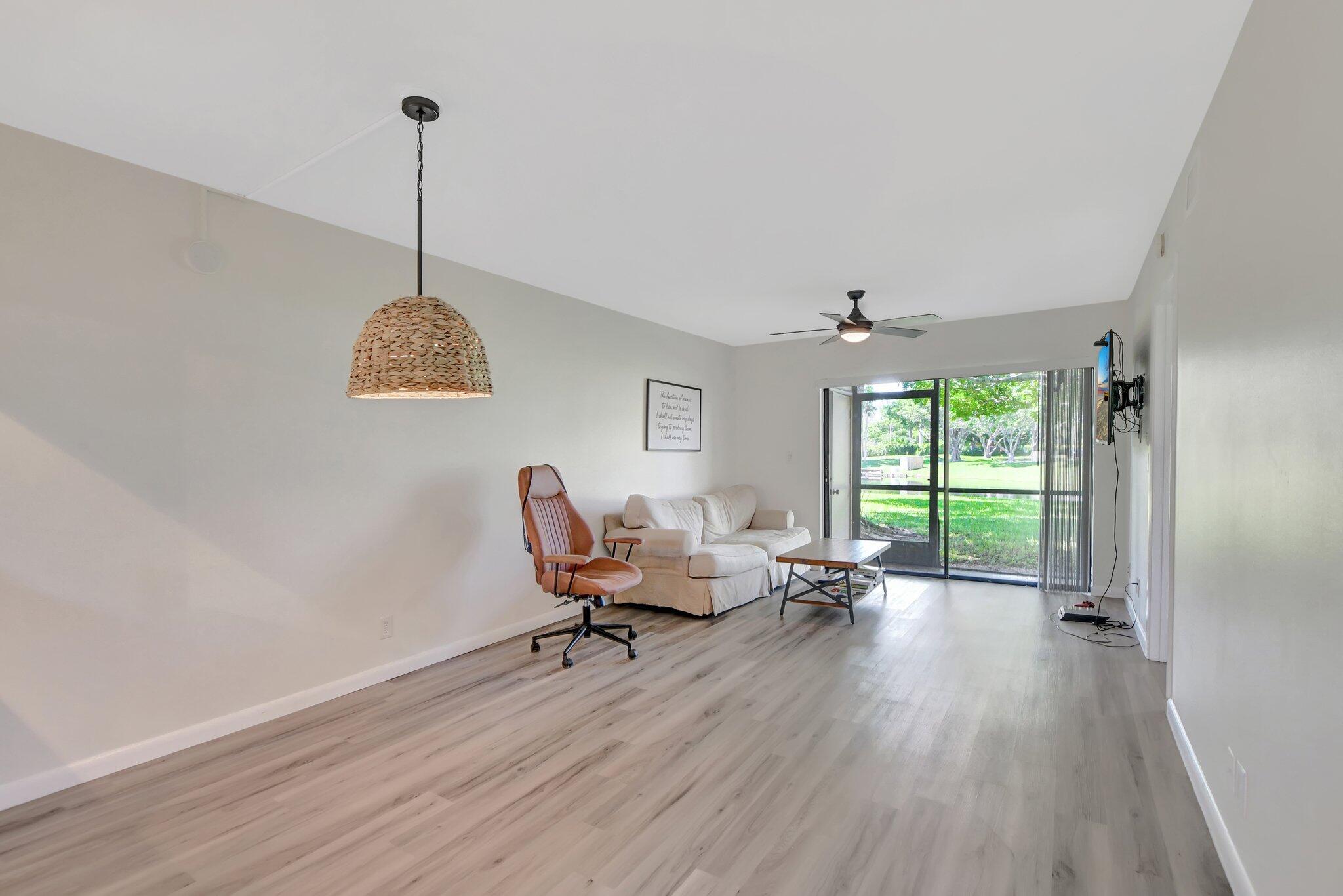 6660 Somerset Drive, Unit 102 Boca Raton, FL 33433 - Photo 7 of 32 4-web-or-mls-DSC_0201
