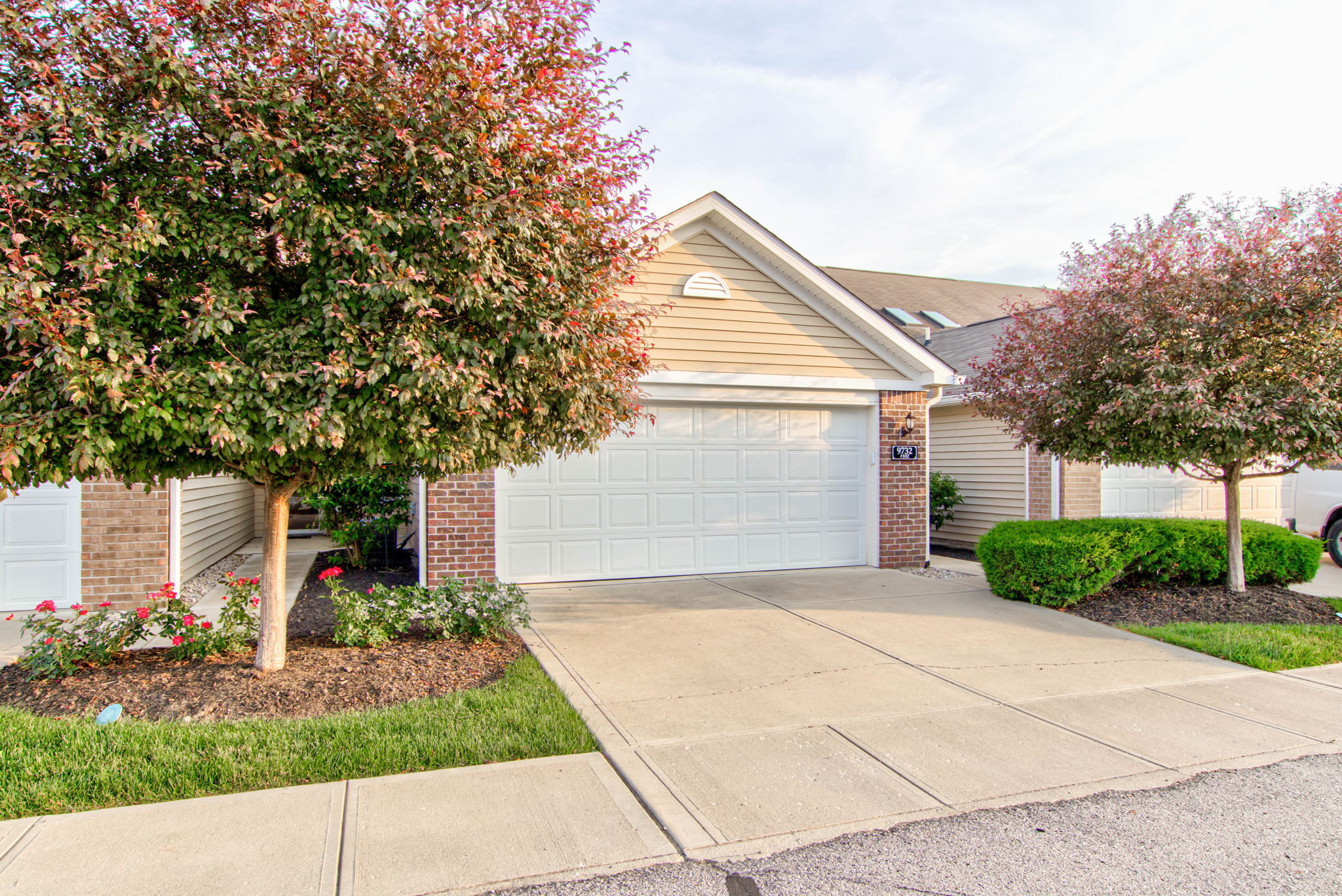 9732 Highpoint Ridge Drive, Unit 102 Fishers, IN 46037 - Photo 4 of 63 Gallery Image 4