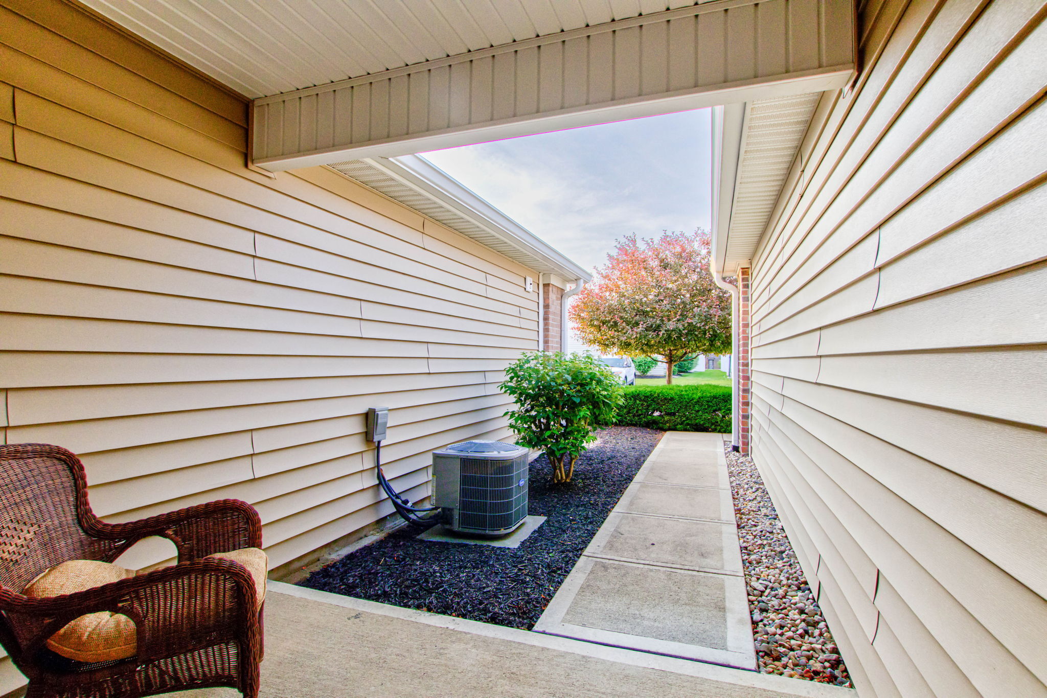 9732 Highpoint Ridge Drive, Unit 102 Fishers, IN 46037 - Photo 10 of 63 Gallery Image 10