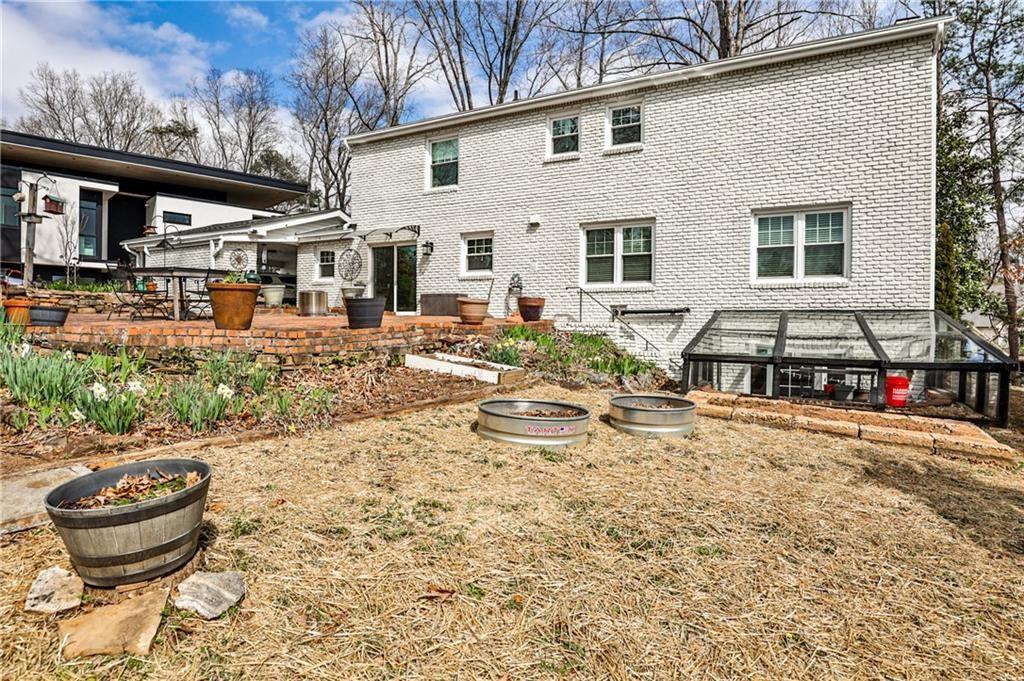 800 Glenairy Drive Northeast Atlanta, GA 30328 - Photo 16 of 18