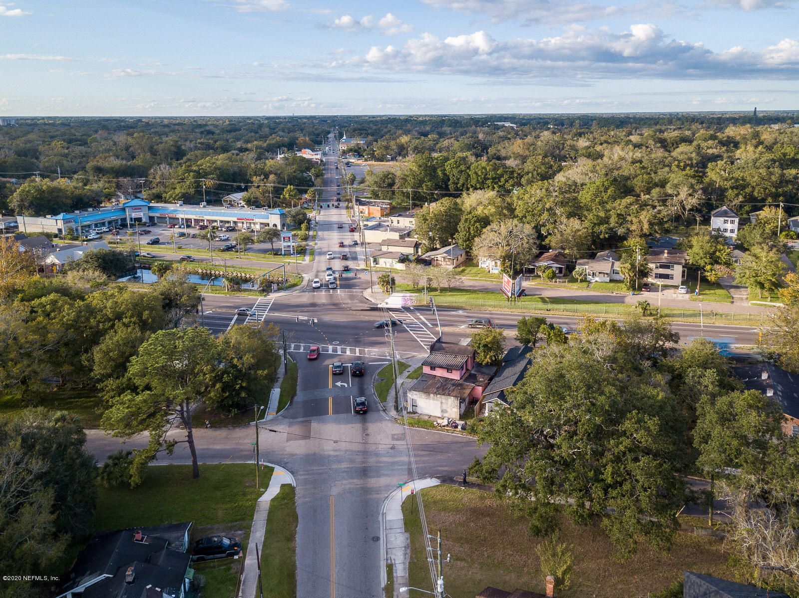 2905 Moncrief Road Jacksonville, FL 32209 - Photo 70 of 82 a view of a city with an ocean view