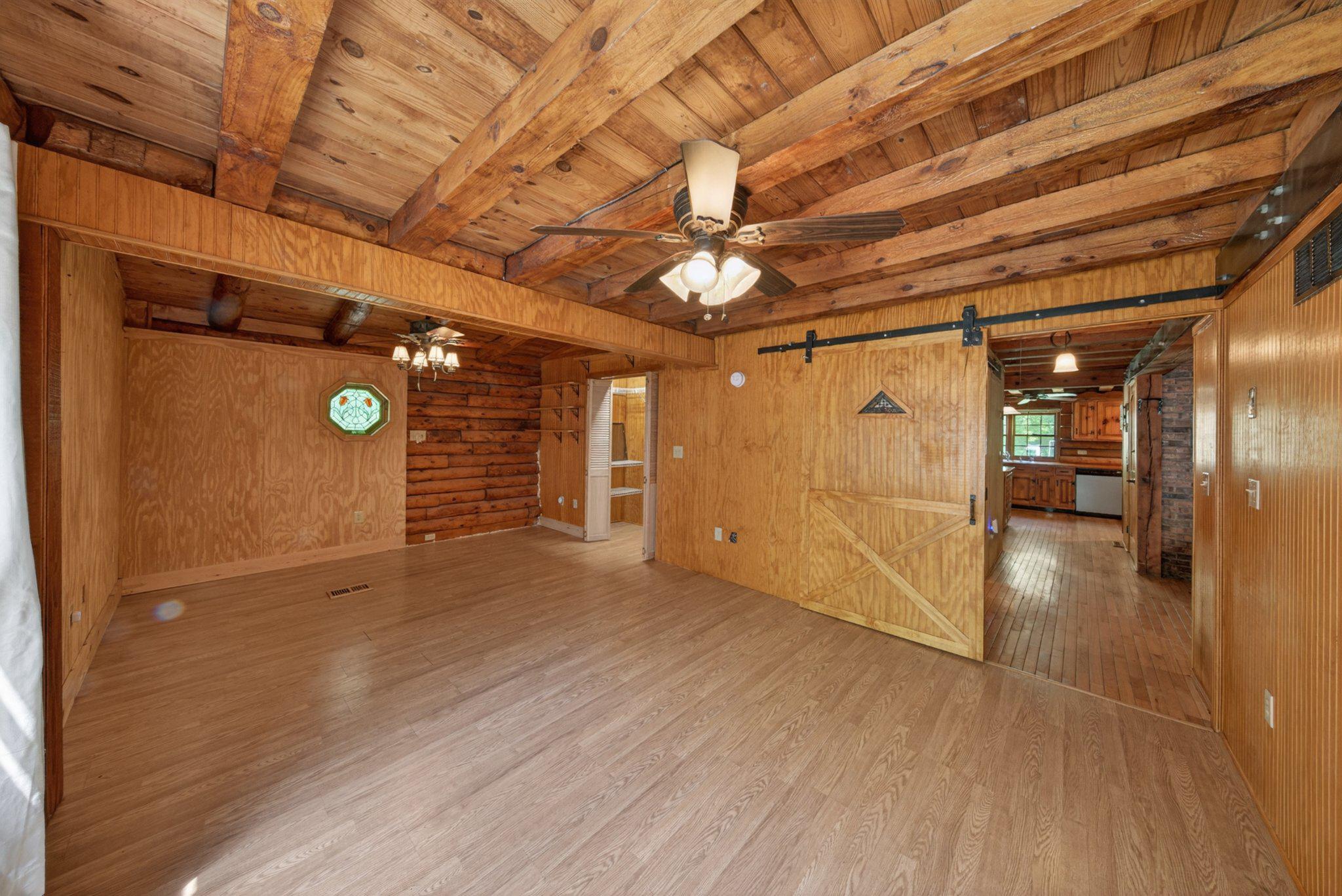 403 Union Church Road Townsend, DE 19734 - Photo 32 of 73 a view of a livingroom with wooden floor