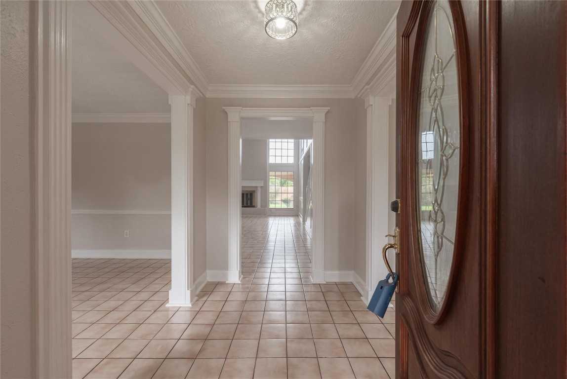 8019 Beaufort Drive Spring, TX 77379 - Photo 9 of 47