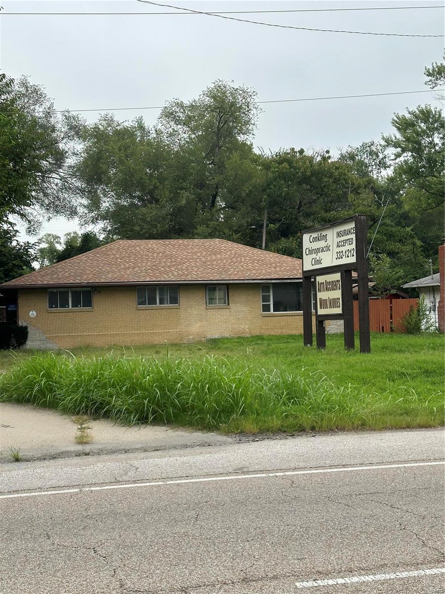 1407 Camp Jackson Road Cahokia, IL 62206 - Photo 1 of 70