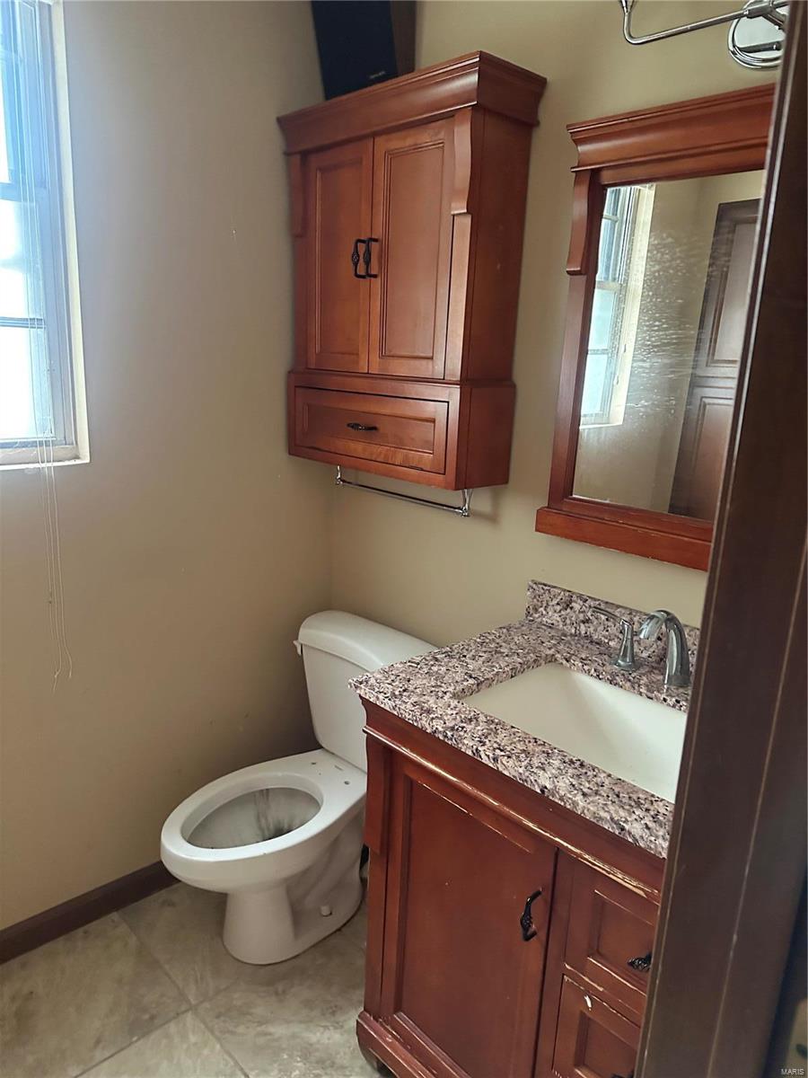 1407 Camp Jackson Road Cahokia, IL 62206 - Photo 13 of 70