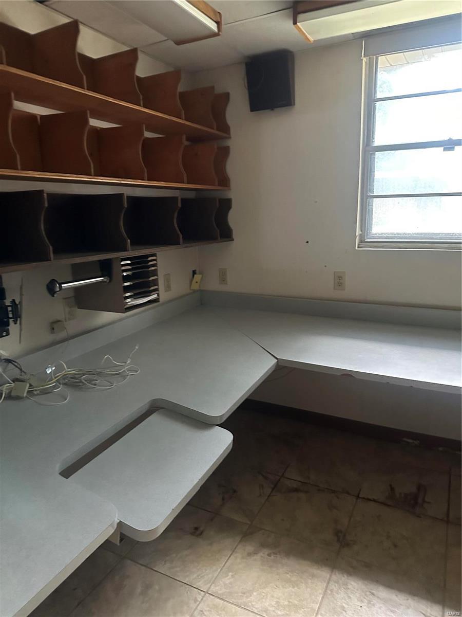 1407 Camp Jackson Road Cahokia, IL 62206 - Photo 15 of 70