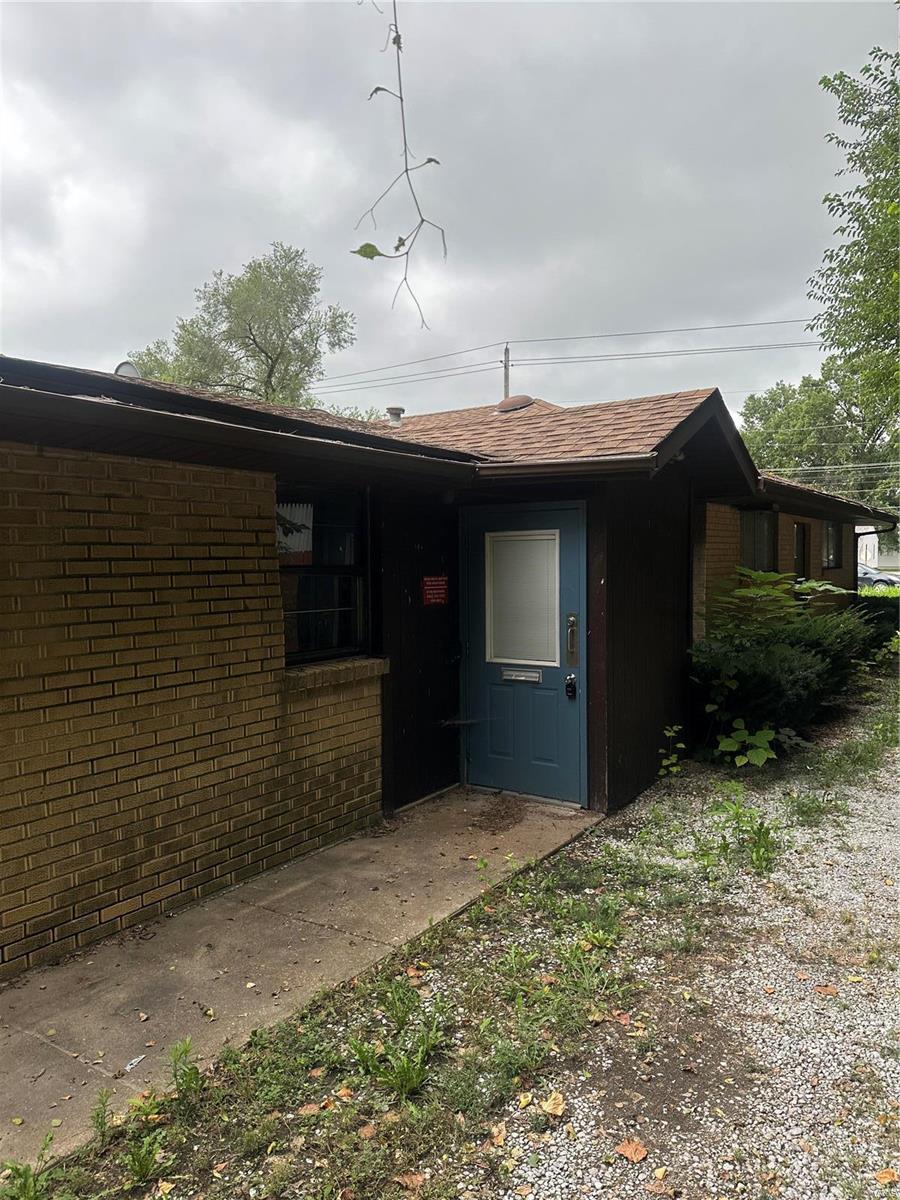 1407 Camp Jackson Road Cahokia, IL 62206 - Photo 5 of 70