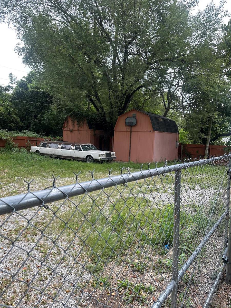 1407 Camp Jackson Road Cahokia, IL 62206 - Photo 7 of 70