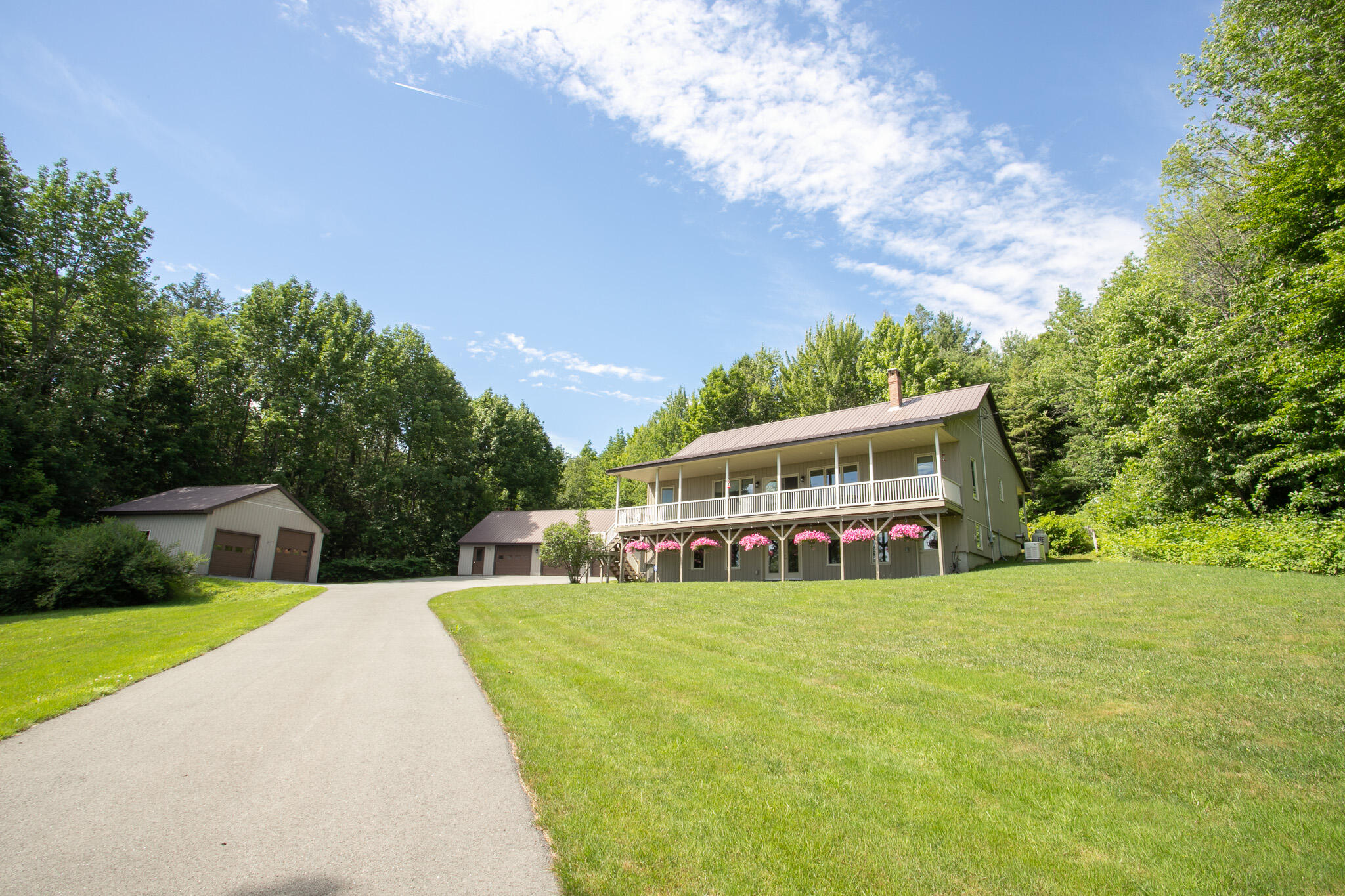 334 Upper Garland Road Dexter, ME 04930 - Photo 1 of 64 4