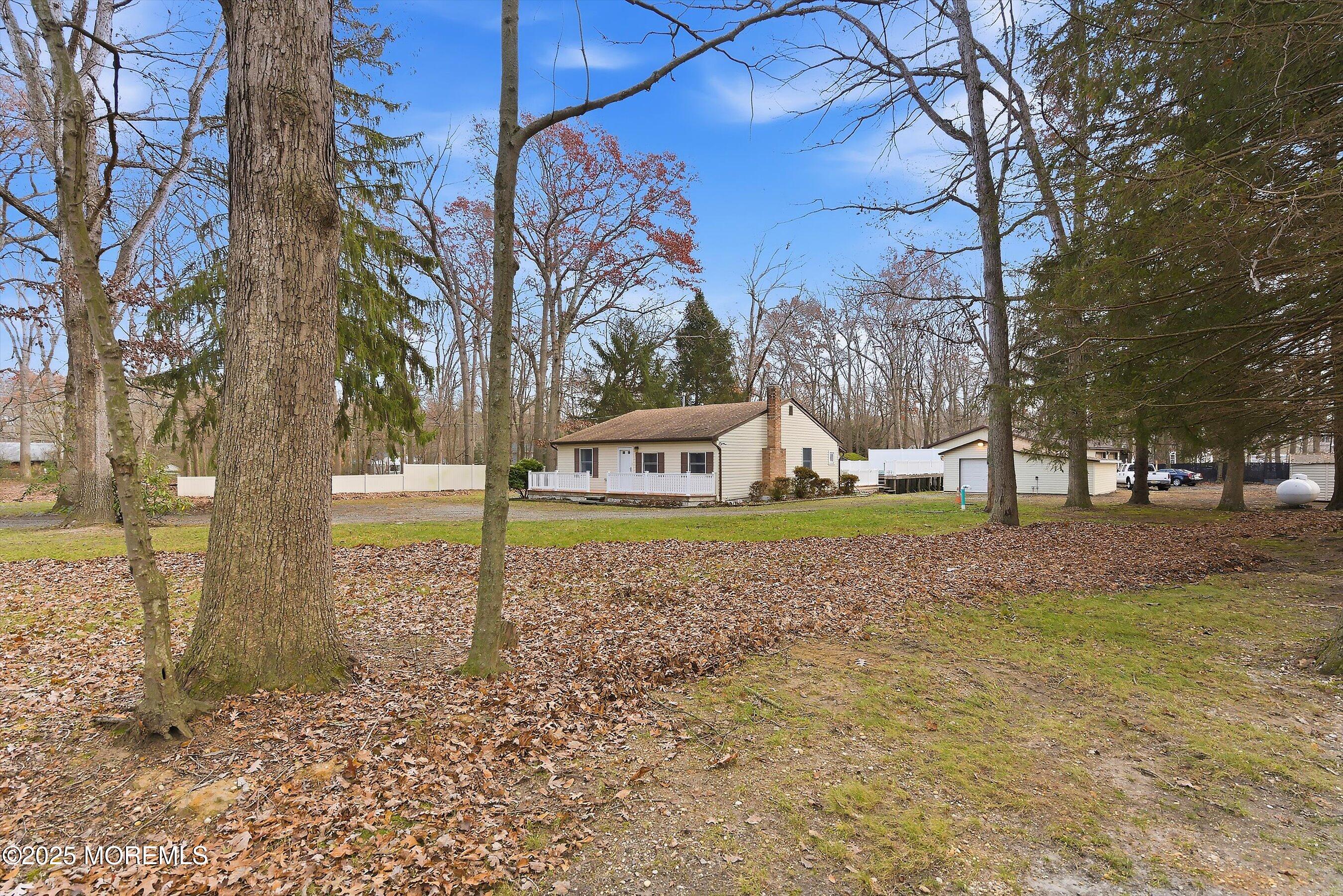 342 Colts Neck Road Farmingdale, NJ 07727 - Photo 5 of 38 02-Front Right