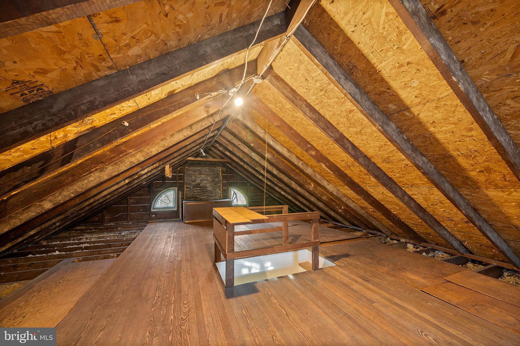408 Broadview Road Upper Darby, PA 19082 - Photo 31 of 33