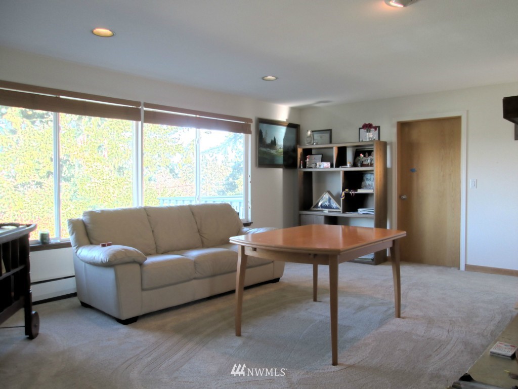 19685 Military Road South SeaTac, WA 98188 - Photo 6 of 15 Gallery Image 6