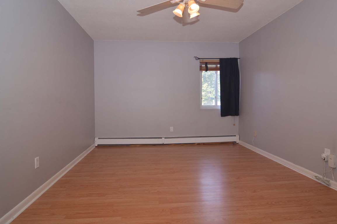 4430 Post Road, Unit D51 Warwick, RI 02818 - Photo 19 of 24 Gallery Image 19