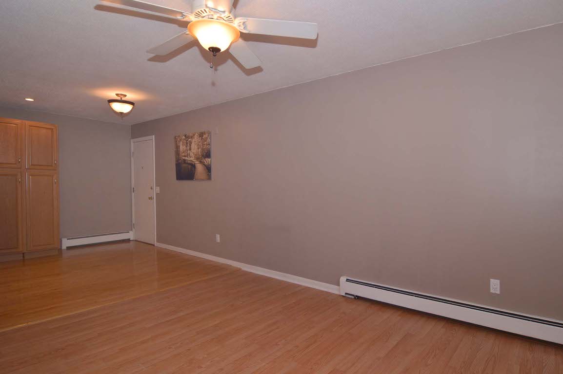 4430 Post Road, Unit D51 Warwick, RI 02818 - Photo 10 of 24 Gallery Image 10