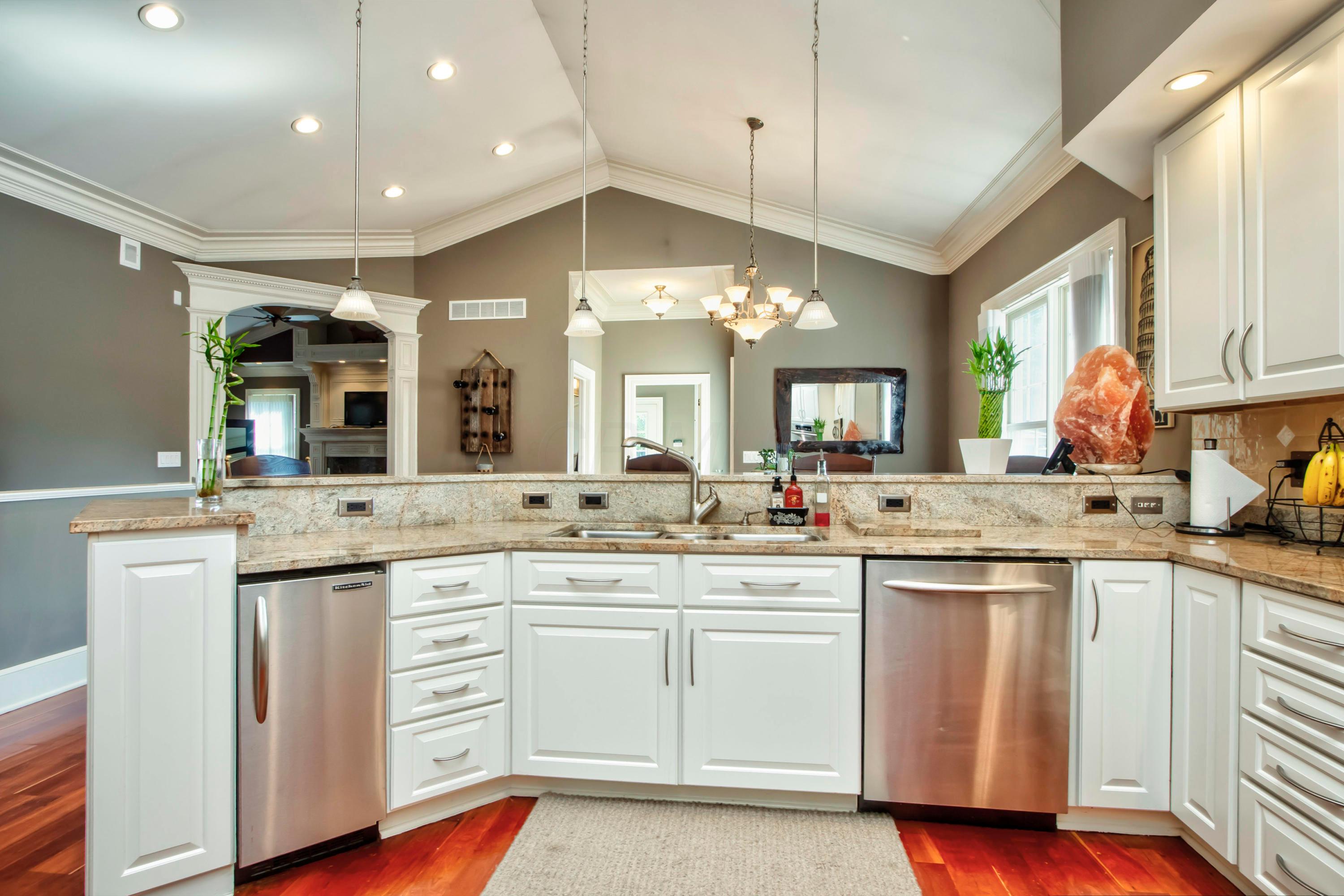 5531 Central College Road Westerville, OH 43081 - Photo 26 of 59