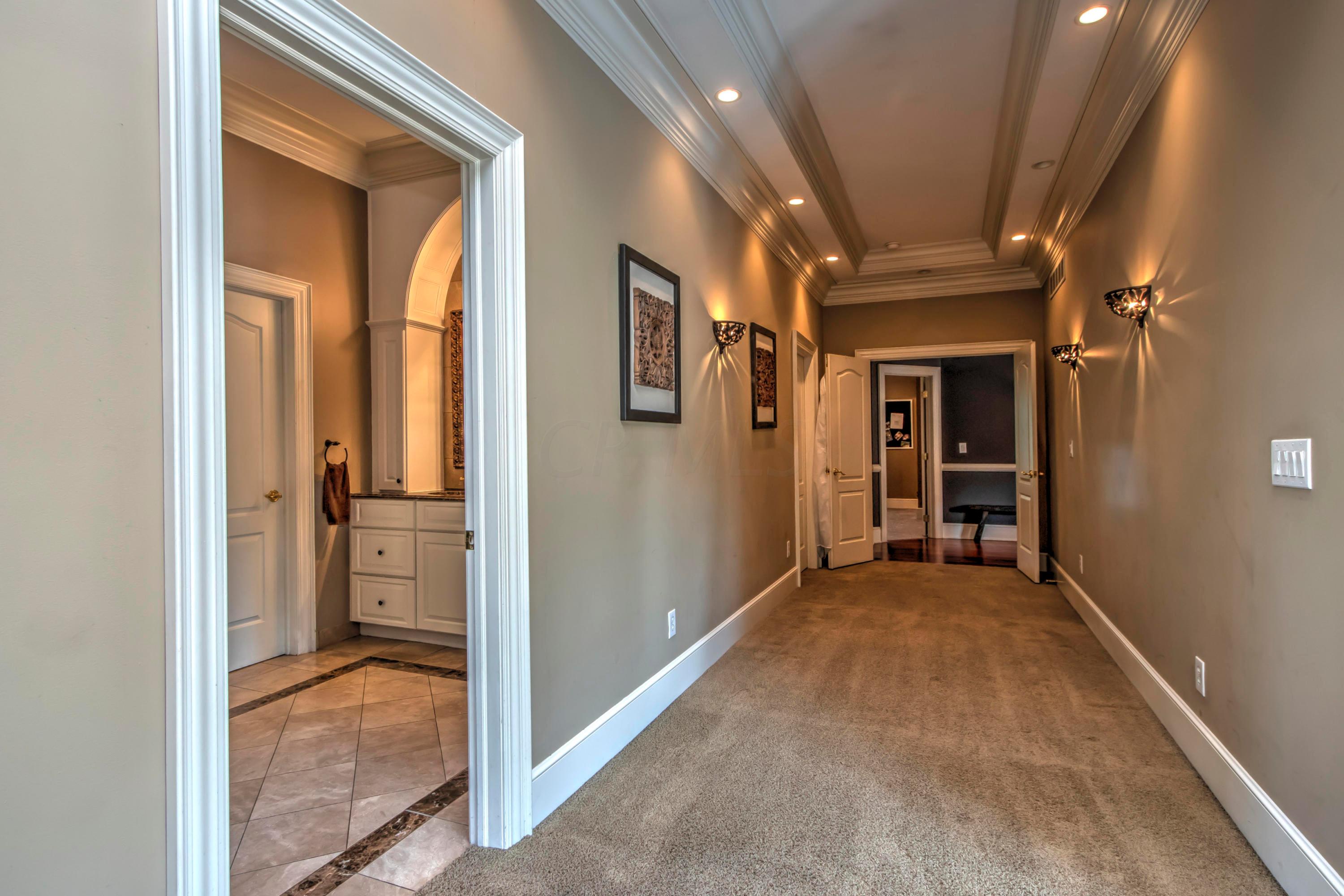 5531 Central College Road Westerville, OH 43081 - Photo 39 of 59