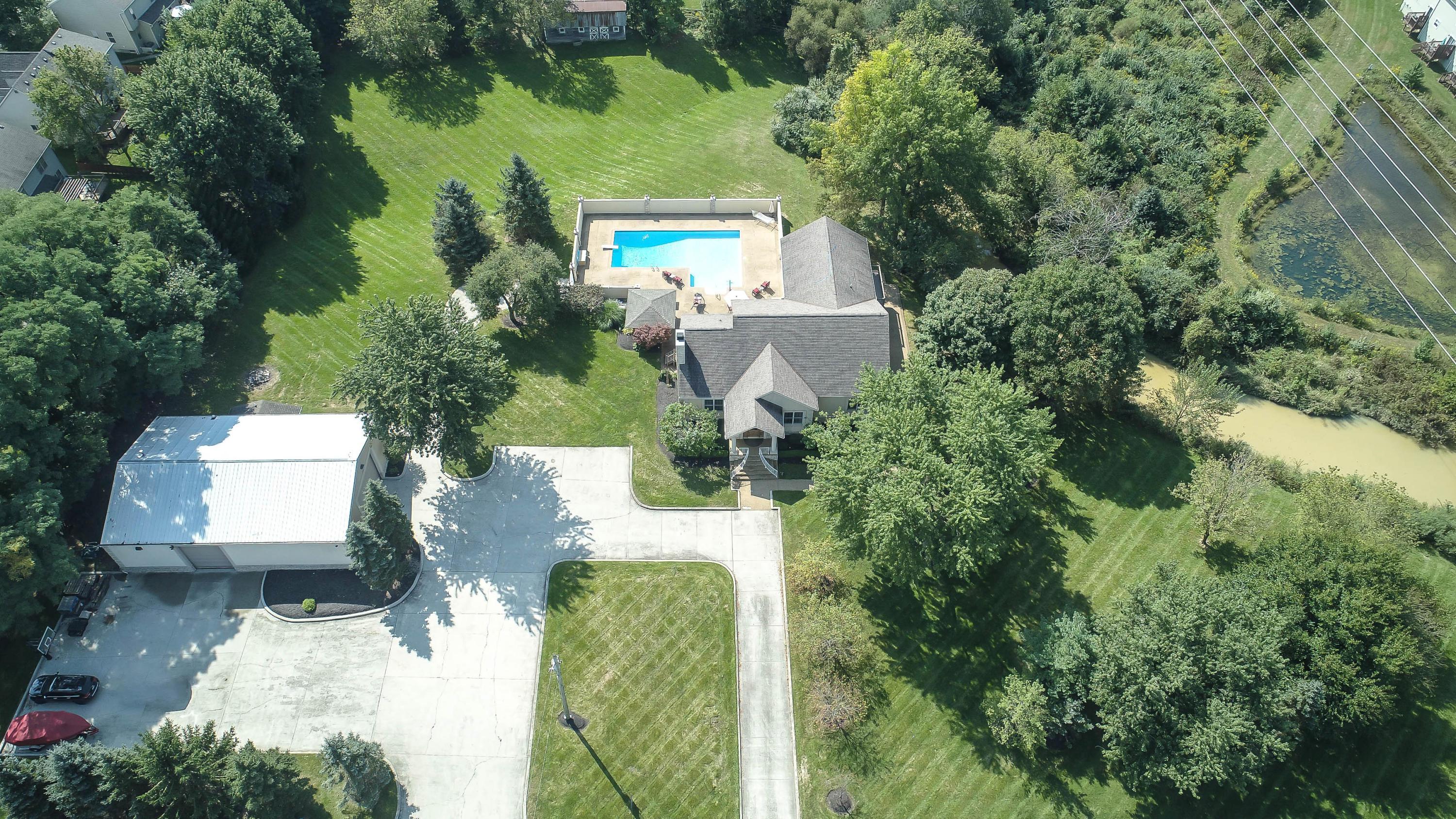 5531 Central College Road Westerville, OH 43081 - Photo 4 of 59