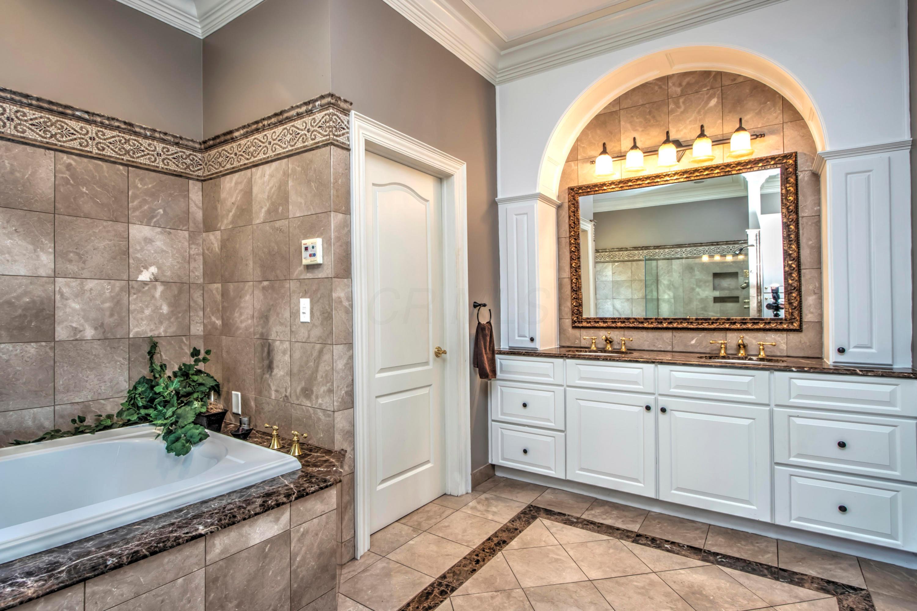5531 Central College Road Westerville, OH 43081 - Photo 41 of 59