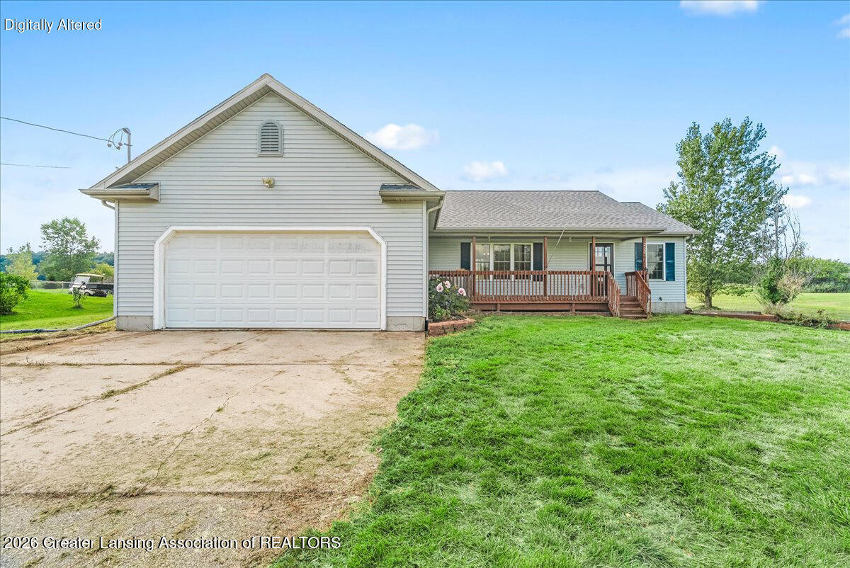 2290 South Meridian Road Ovid, MI 48866 - Photo 3 of 42 02-Media Jett -36-Edit