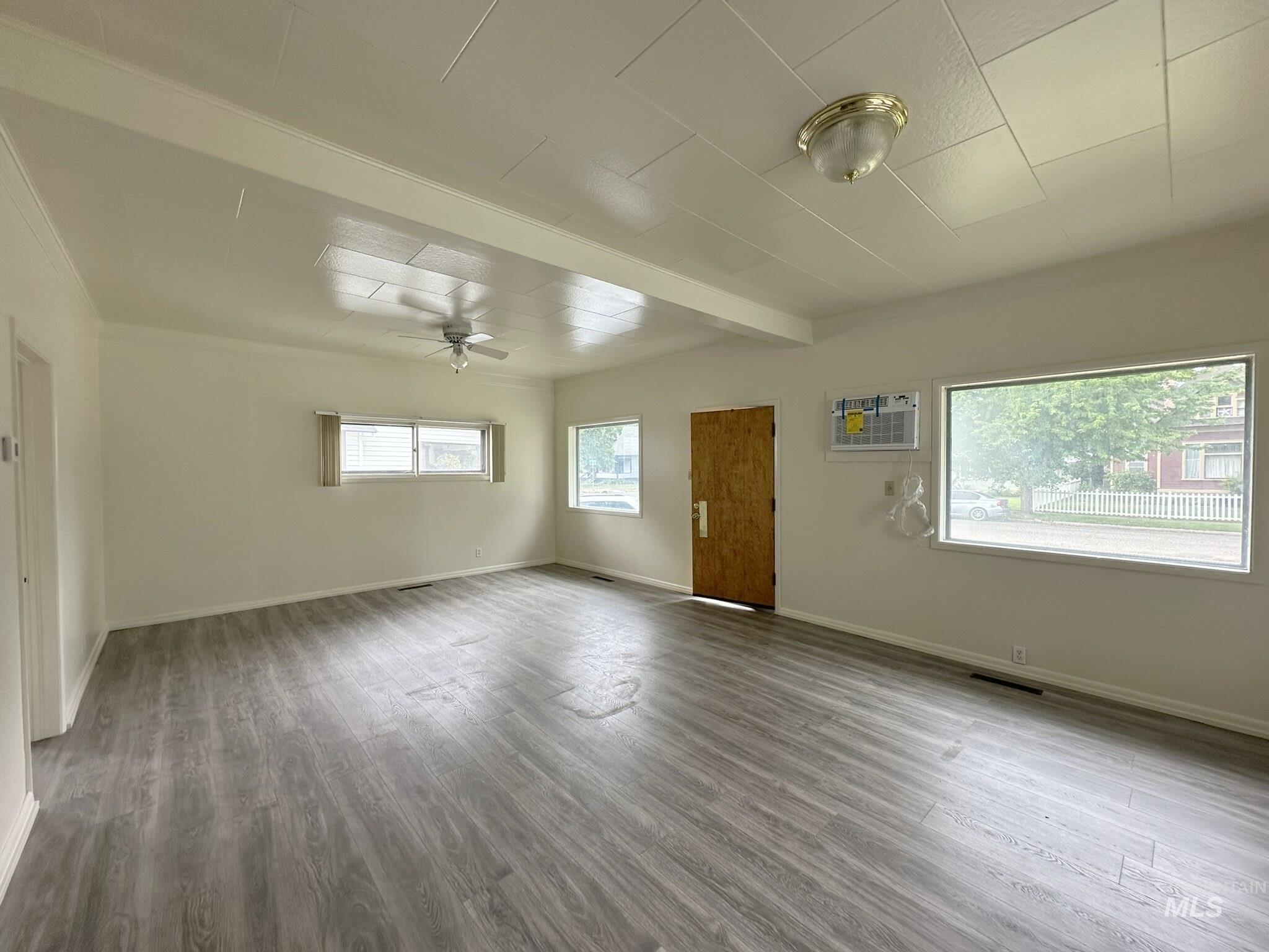 245 West Court Street Weiser, ID 83672 - Photo 6 of 23