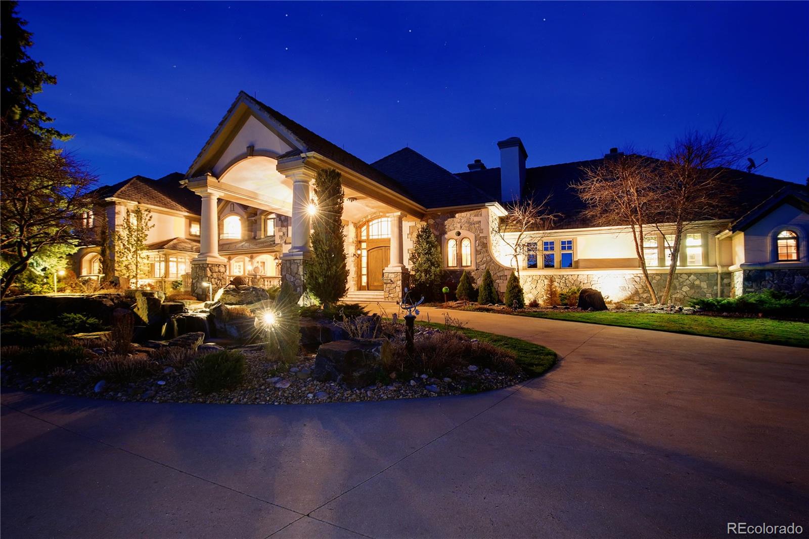 1334 South Grapevine Road Golden, CO 80401 - Photo 34 of 36 a front view of a house with a yard