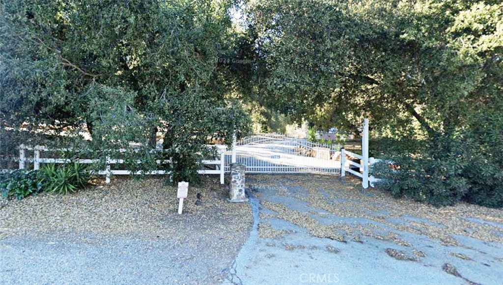 44775 De Luz Road Temecula, CA 92590 - Photo 5 of 65 a view of a backyard with sitting area