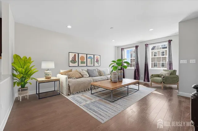 $3,350 | 1905 John Deere Lane, Monroe Township, NJ 08831