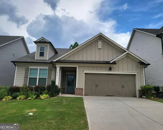$2,400 | 5414 Town Square Way, Flowery Branch, GA 30542