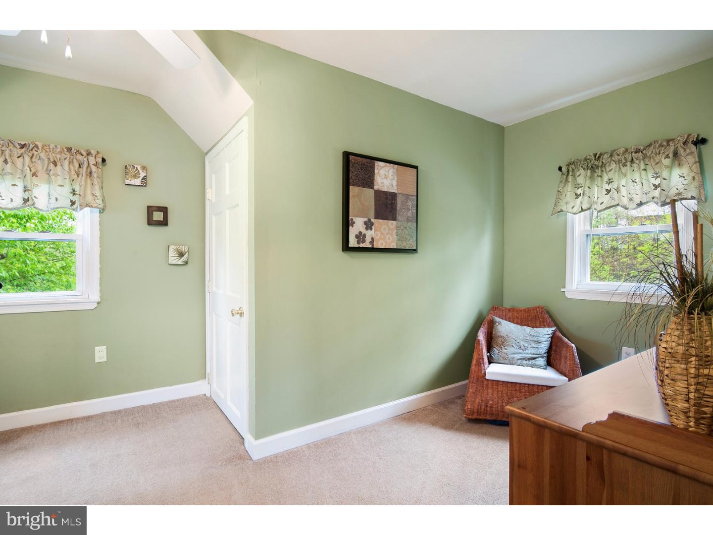 153 Mill Road East Norriton, PA 19401 - Photo 13 of 24 Gallery Image 13