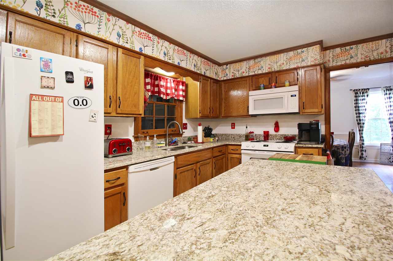 337 Ericson Road Memphis, TN 38018 - Photo 3 of 24